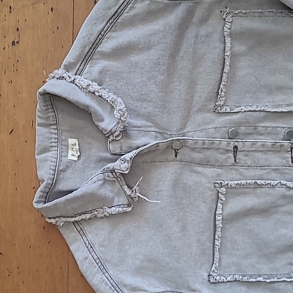 POL Distressed Shacket - Picture 2 of 5